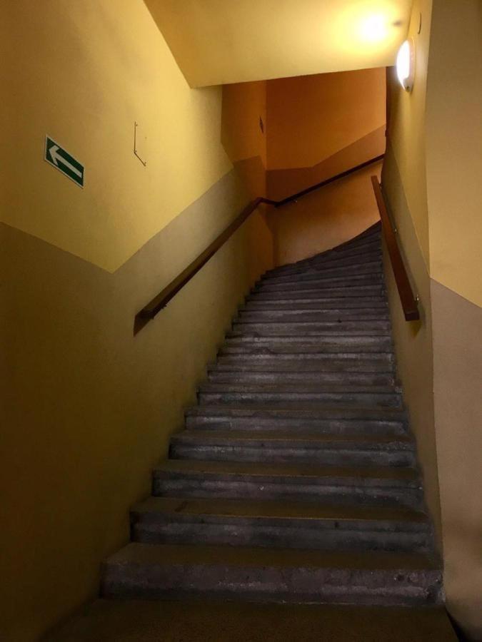 Real Vip Hostel Krakow Exterior photo