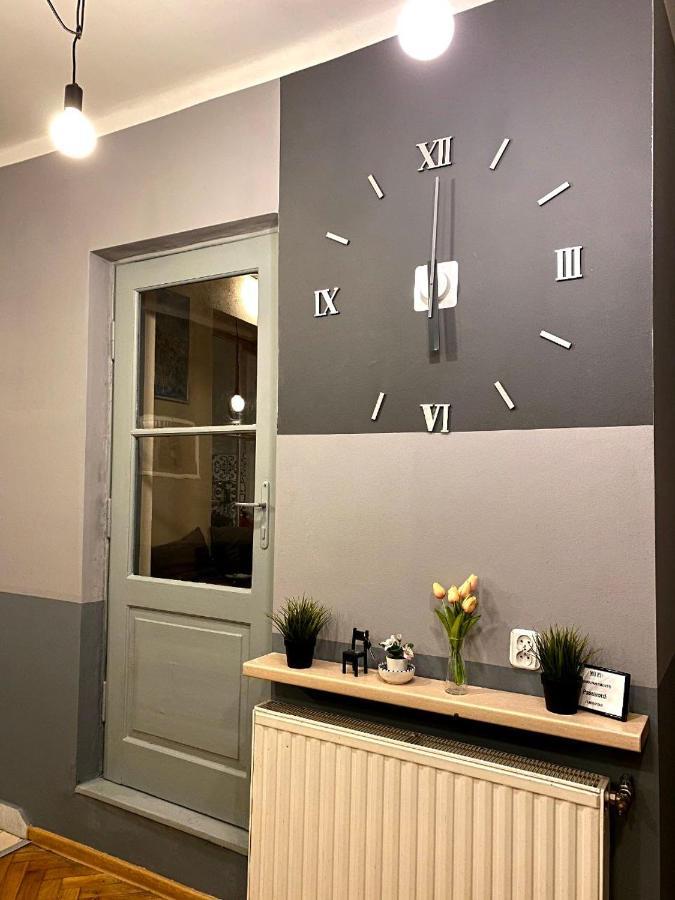 Real Vip Hostel Krakow Exterior photo