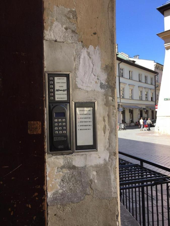 Real Vip Hostel Krakow Exterior photo