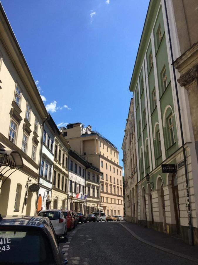 Real Vip Hostel Krakow Exterior photo